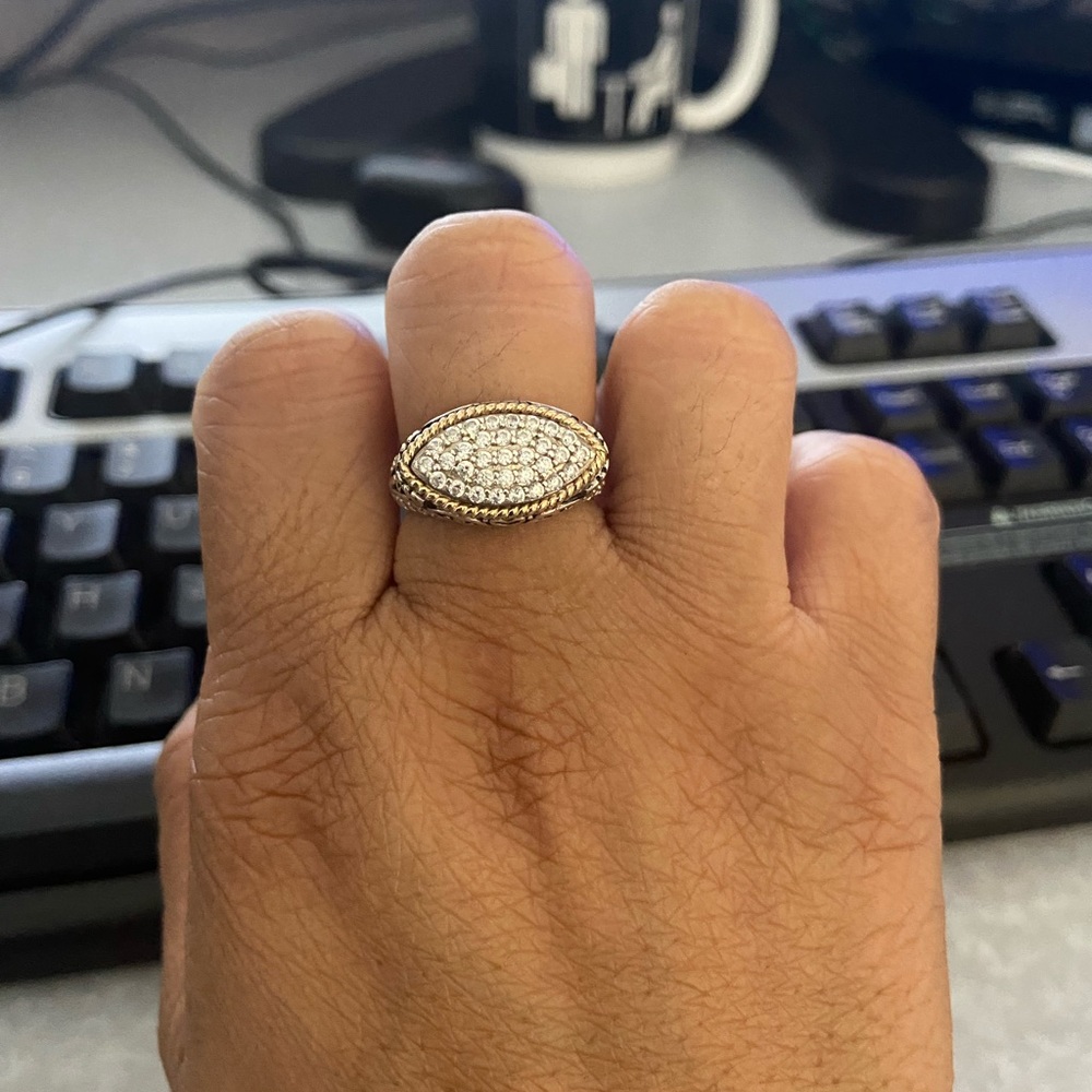 EUC 14kt and 925 beautiful ring